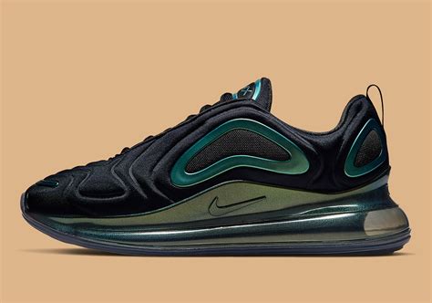 nike air max 720 schwarz grün|Nike Air Max 720 black.